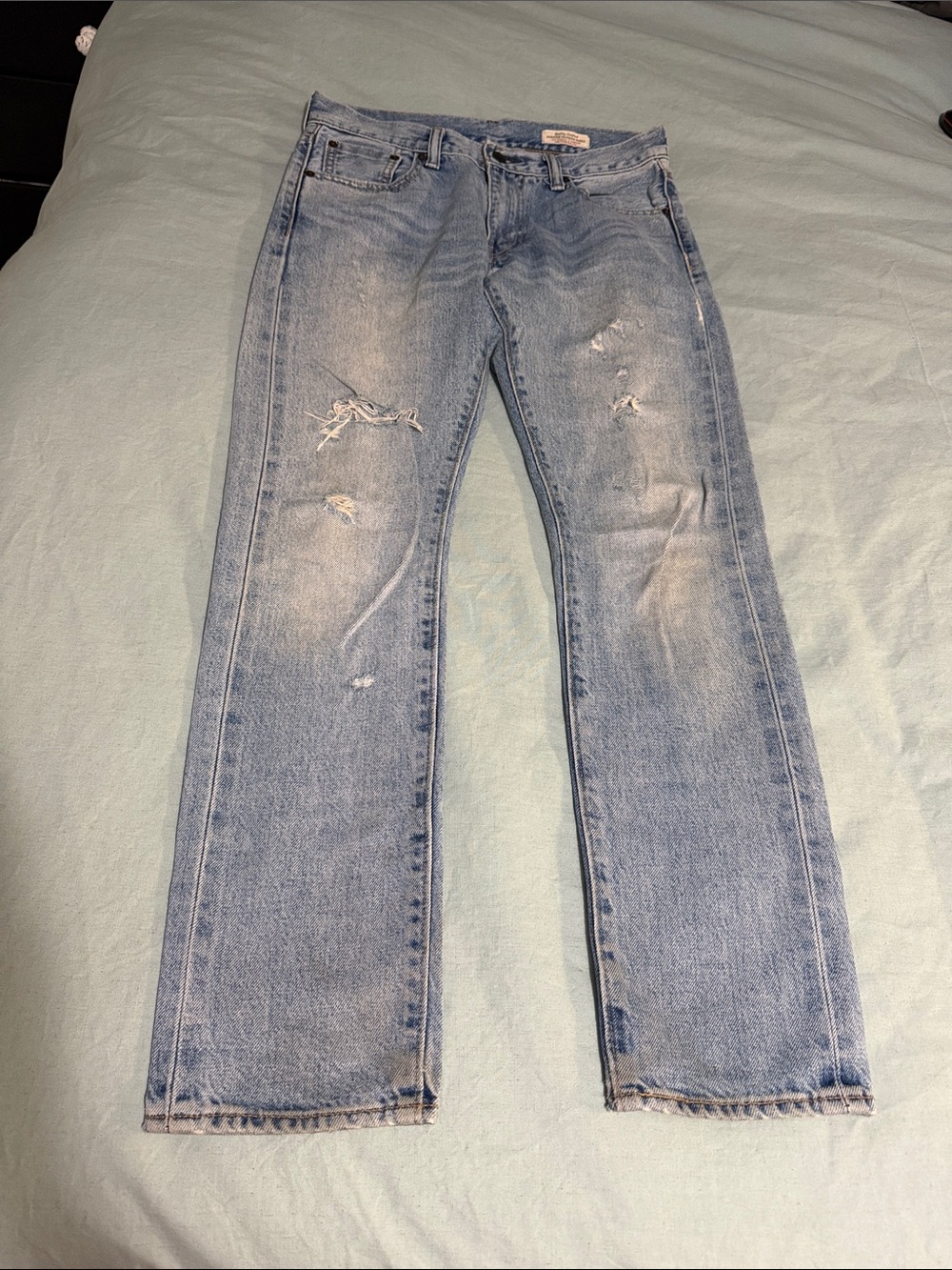 Levi's Men's Light Blue Distressed Straight Jeans 505 c Japanese Selvage Fabric